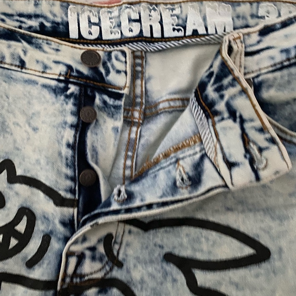 Ice cream running dog jeans